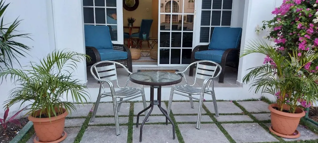 Aparthotel Almond Grove At Sand Castle Ocho Rios